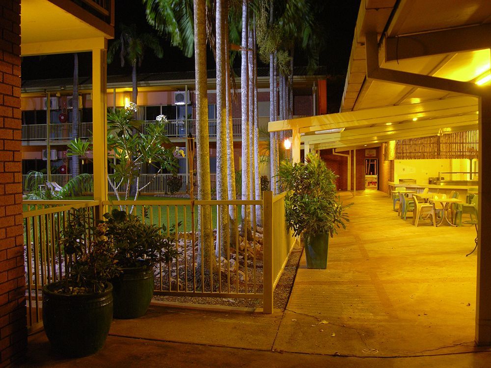 Litchfield Outback Resort Batchelor Exterior photo